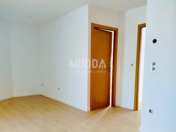 Moradia T2 para Venda em Beduído e Veiros Foto 6
