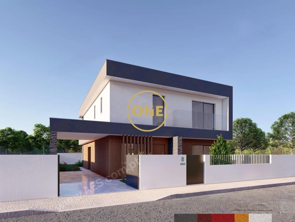 Moradia T4 para Venda em Moita Foto 2