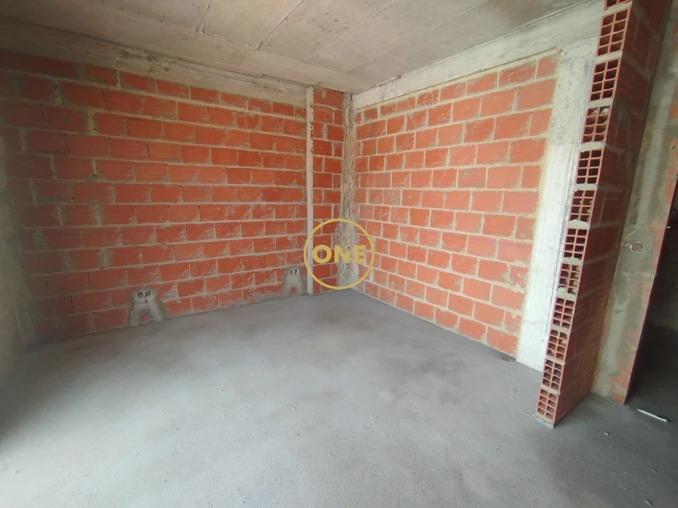 Moradia T4 para Venda em Moita Foto 32