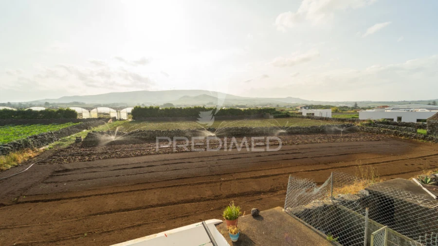 Moradia T5 para Venda em Cabo da Praia Foto 2