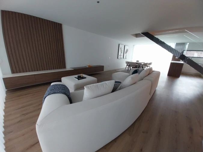 Moradia T3 para Venda em Monte Córdova Foto 1