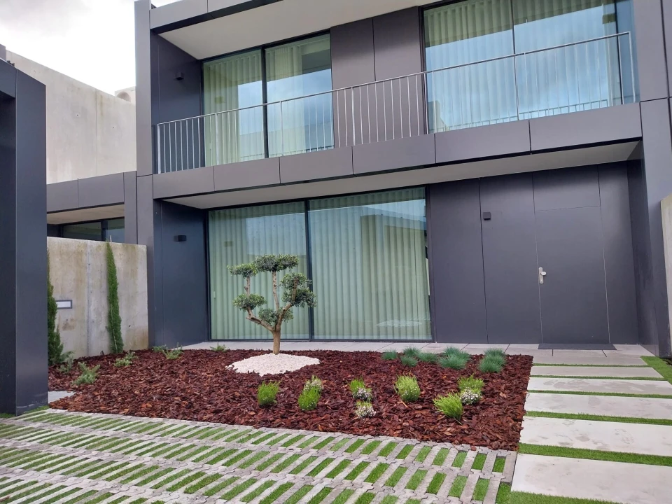 Moradia T3 para Venda em Monte Córdova Foto 11