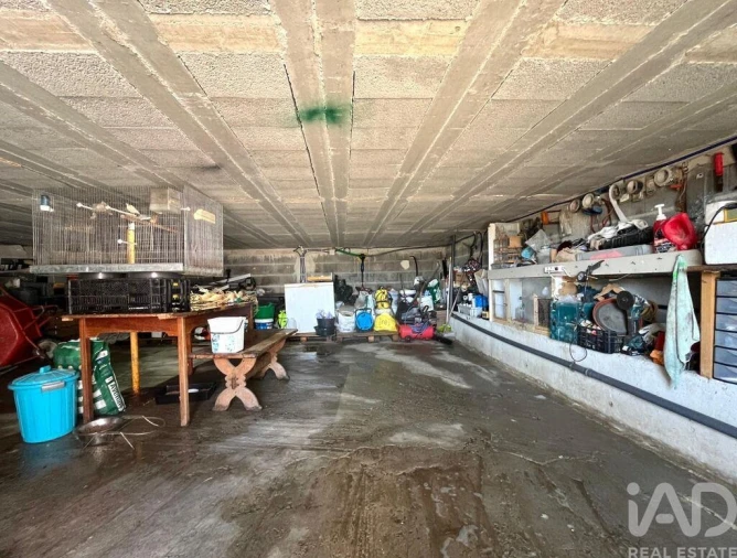 Moradia T4 para Venda em Antas Foto 28