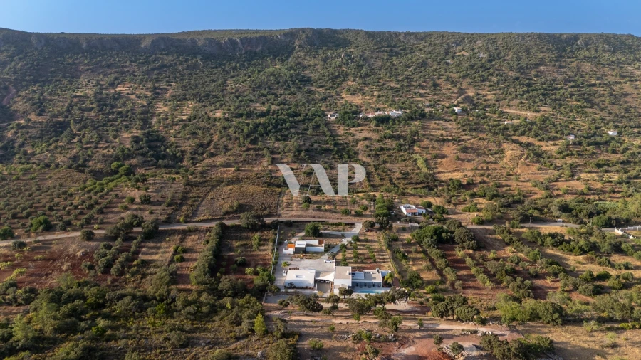 Moradia T5 para Venda em Salir Foto 52