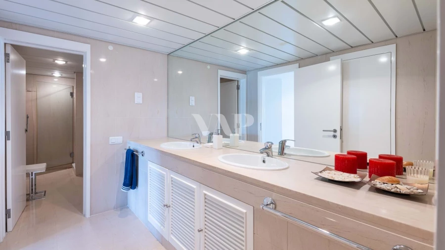 Apartamento T4 para Venda em Quarteira Foto 32