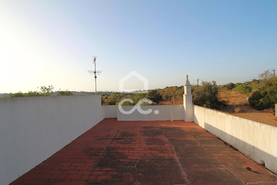 Moradia T2 para Venda em Porches Foto 30