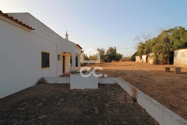 Moradia T2 para Venda em Porches Foto 25