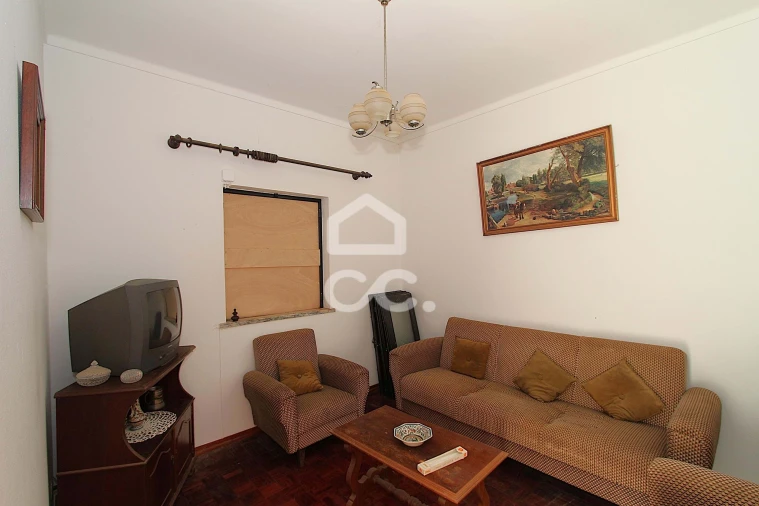 Moradia T2 para Venda em Porches Foto 8