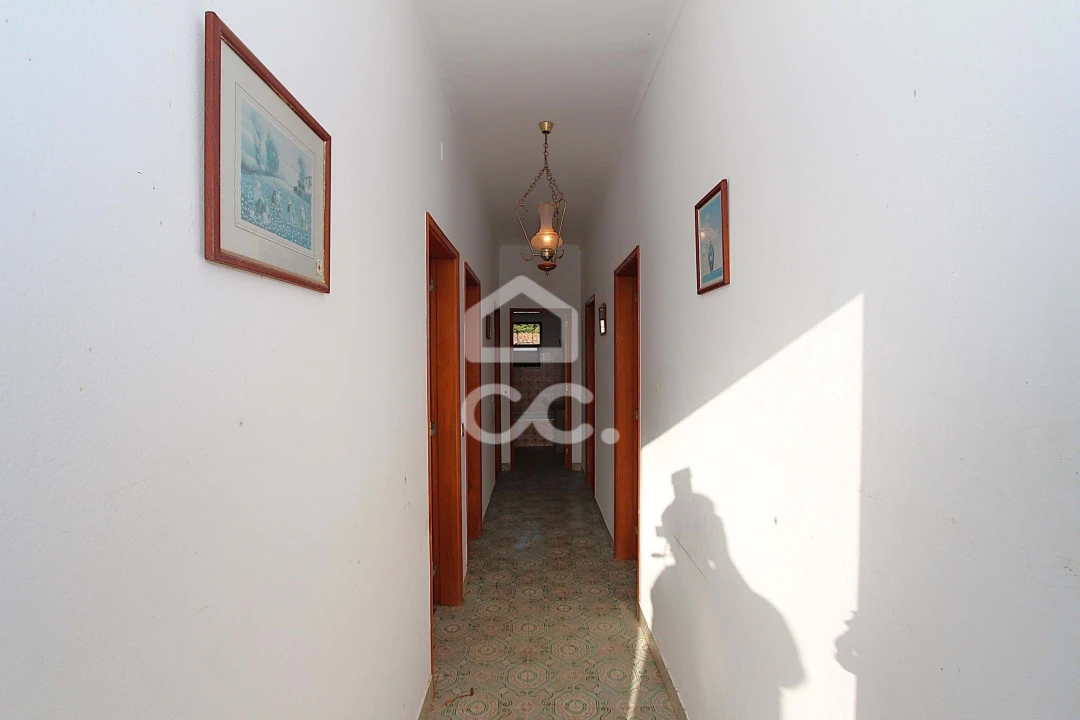 Moradia T2 para Venda em Porches Foto 7