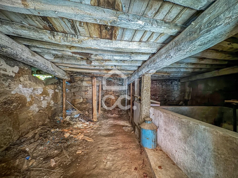 Moradia T3 para Venda em Silgueiros Foto 6