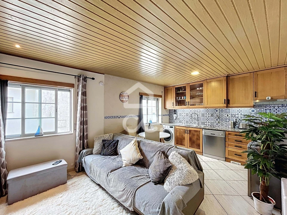 Apartamento T2 para Venda em Foz do Arelho Foto 16