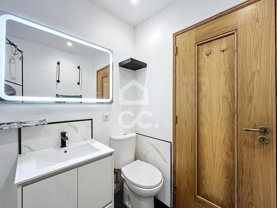 Apartamento T2 para Venda em Foz do Arelho Foto 10