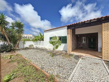 Moradia T3 para Venda em Nadadouro