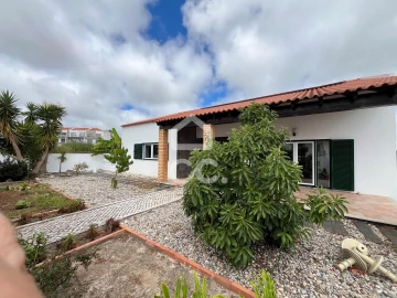 Moradia T3 para Venda em Nadadouro