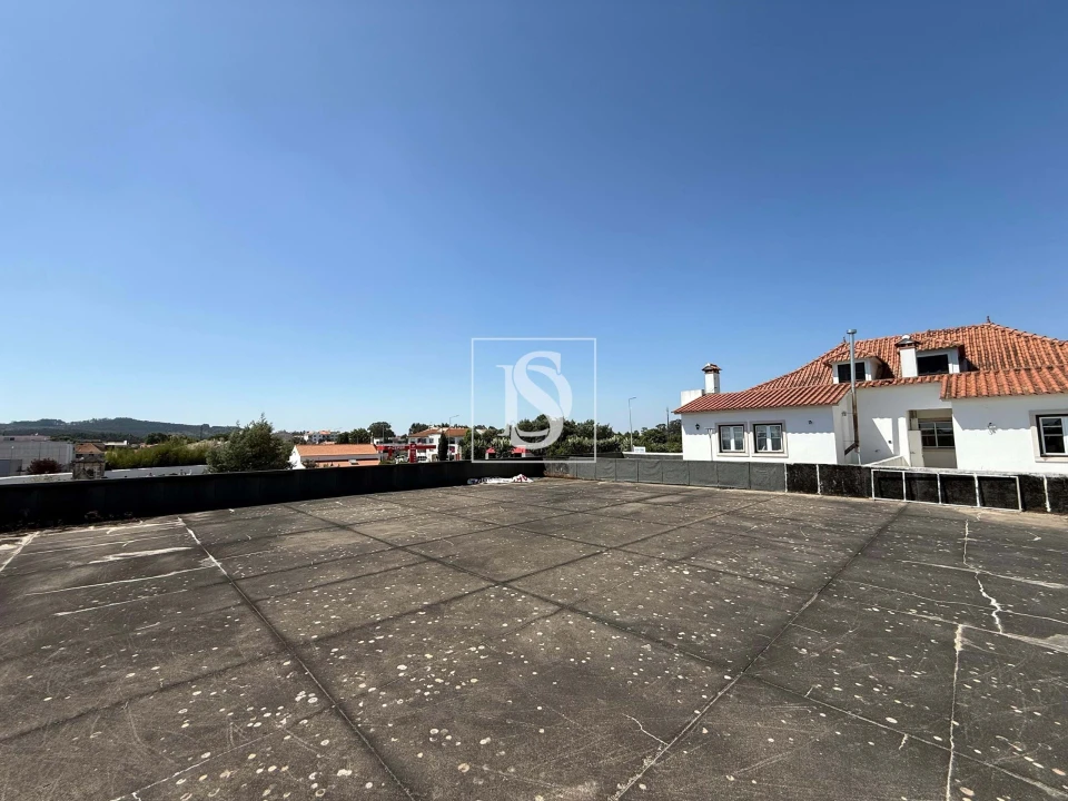 Armazém para Venda em Ferreira do Zezere Foto 15