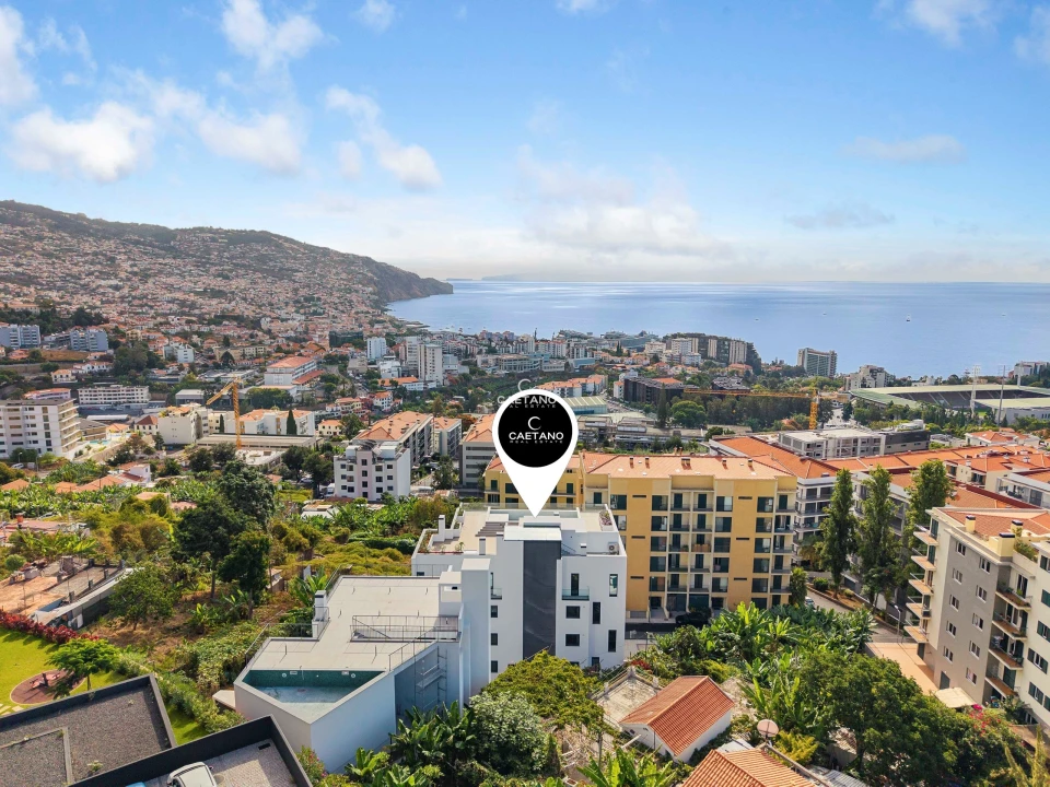 Apartamento T2 para Venda em São Martinho Foto 1