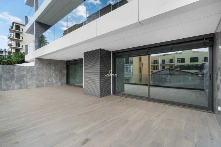 Apartamento T2 para Venda em São Martinho Foto 18