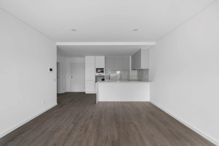 Apartamento T2 para Venda em São Martinho Foto 6