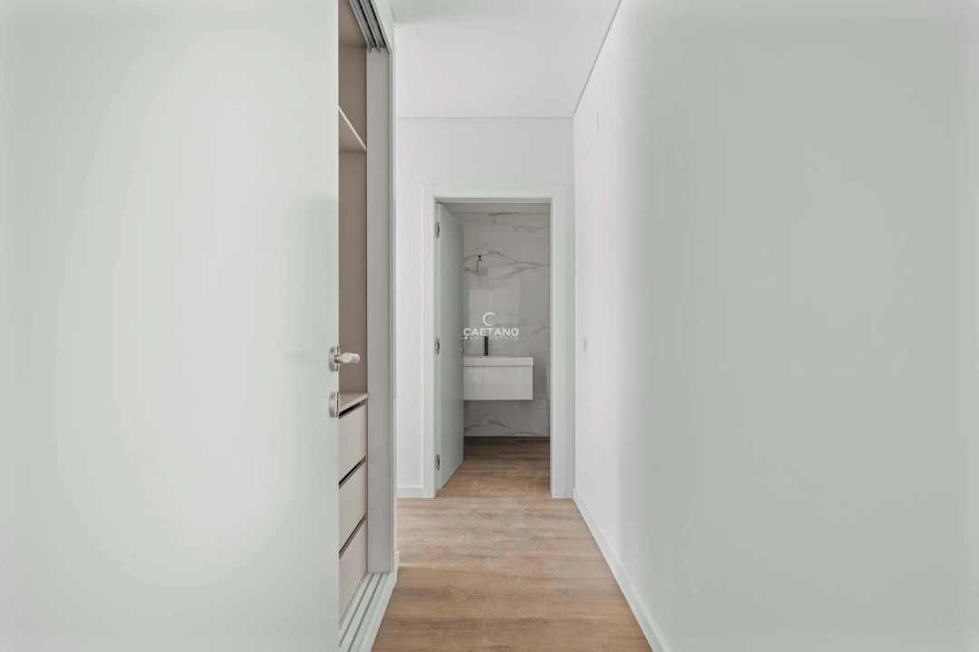 Apartamento T2 para Venda em São Martinho Foto 12