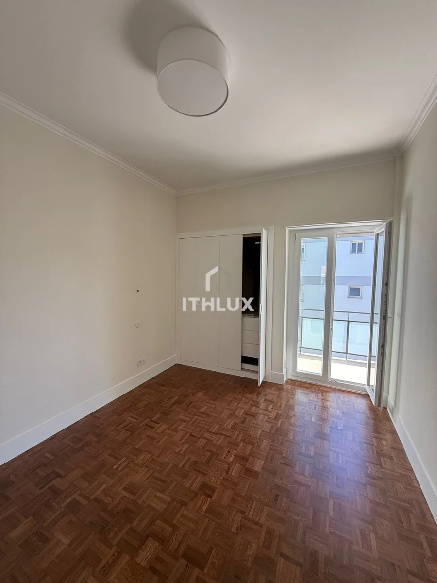 Apartamento T2 para Arrendamento em Oeiras e São Julião da Barra, Paço de Arcos e Caxias Foto 23