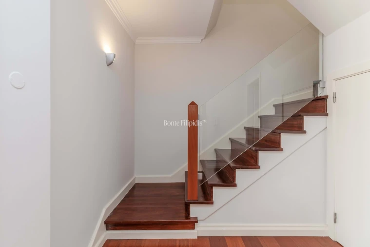 Moradia T4 para Venda em Cascais e Estoril Foto 17