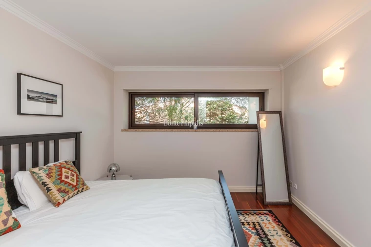 Moradia T4 para Venda em Cascais e Estoril Foto 31