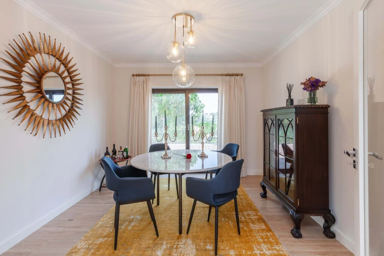 Moradia T4 para Venda em Cascais e Estoril Foto 16