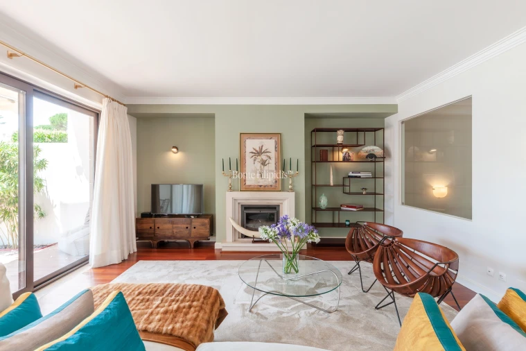 Moradia T4 para Venda em Cascais e Estoril Foto 1