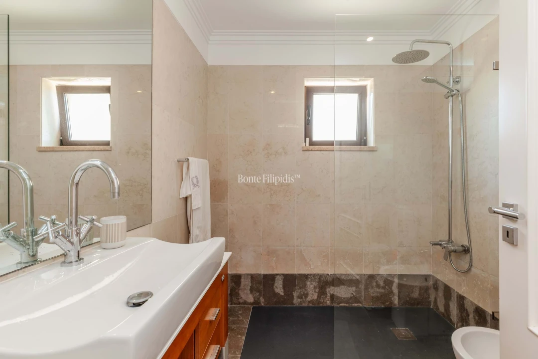 Moradia T4 para Venda em Cascais e Estoril Foto 23