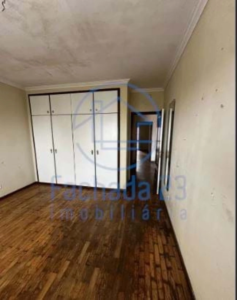 Moradia T4 para Venda em Grijo Foto 15