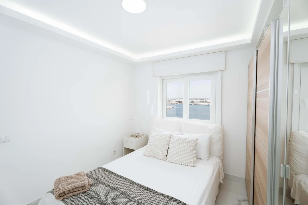 Apartamento T2 para Venda em Portimão Foto 17