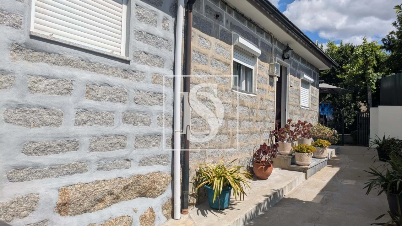 Moradia T4 para Venda em Selho São Lourenço e Gominhães Foto 3