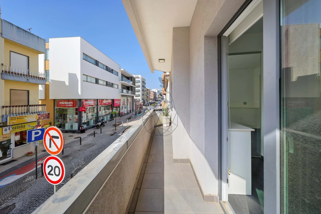 Negócio para Arrendamento em Portimão Foto 18