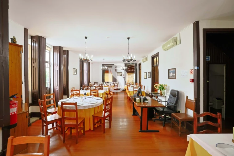 Negócio para Venda em Bouro (Santa Maria) Foto 7