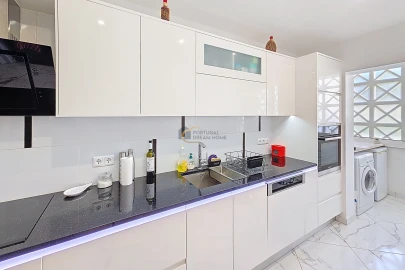 Apartamento T3 para Venda em Albufeira e Olhos de Água