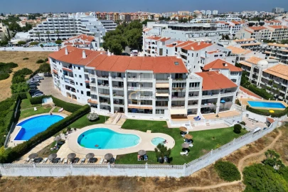 Apartamento T3 para Venda em Albufeira e Olhos de Água