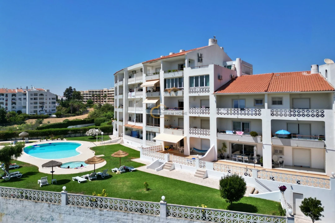 Apartamento T3 para Venda em Albufeira e Olhos de Água Foto 1