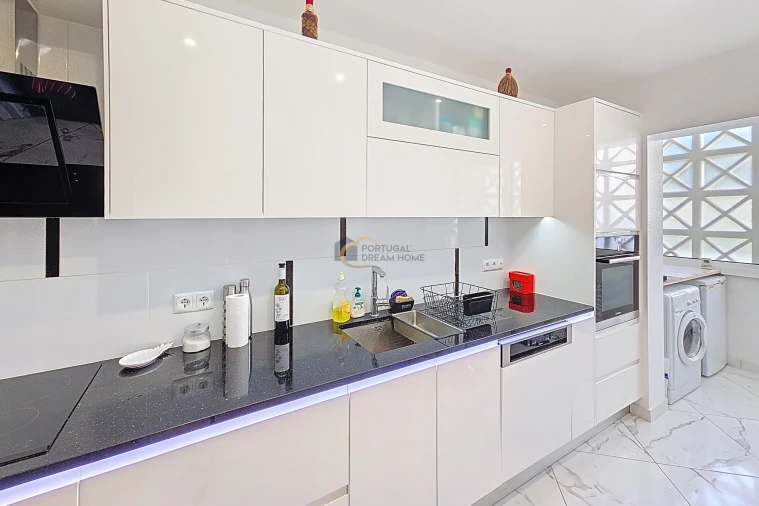 Apartamento T3 para Venda em Albufeira e Olhos de Água Foto 7