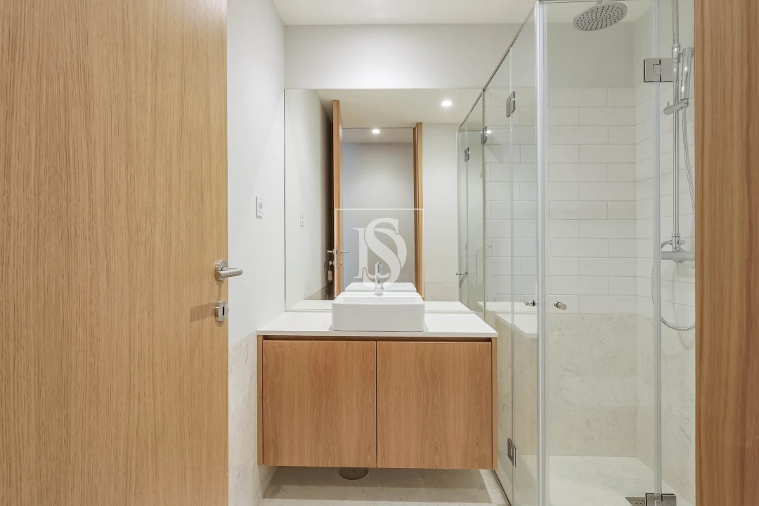 Apartamento T2 para Arrendamento em Cedofeita, Santo Ildefonso, Sé, Miragaia, São Nicolau e Vitória Foto 18