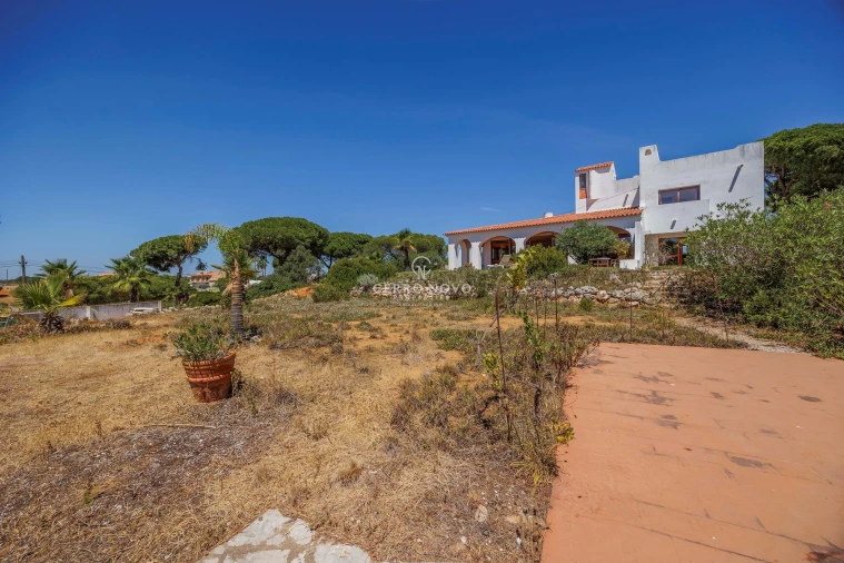 Moradia T5 para Venda em Albufeira e Olhos de Água Foto 22