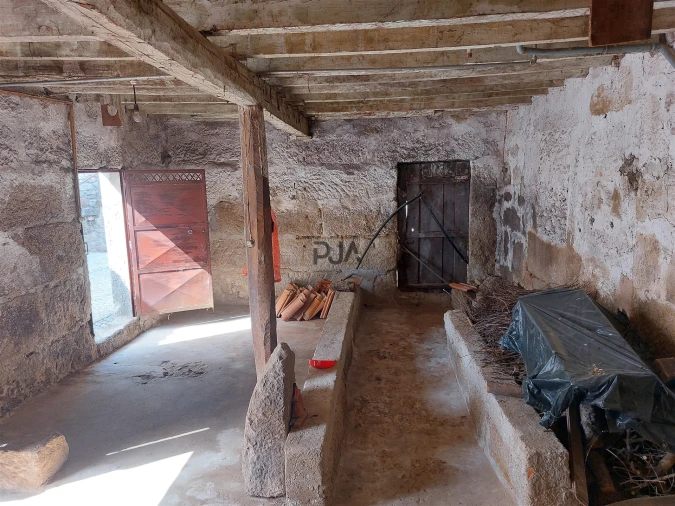 Moradia T2 para Venda em São Paio Foto 4