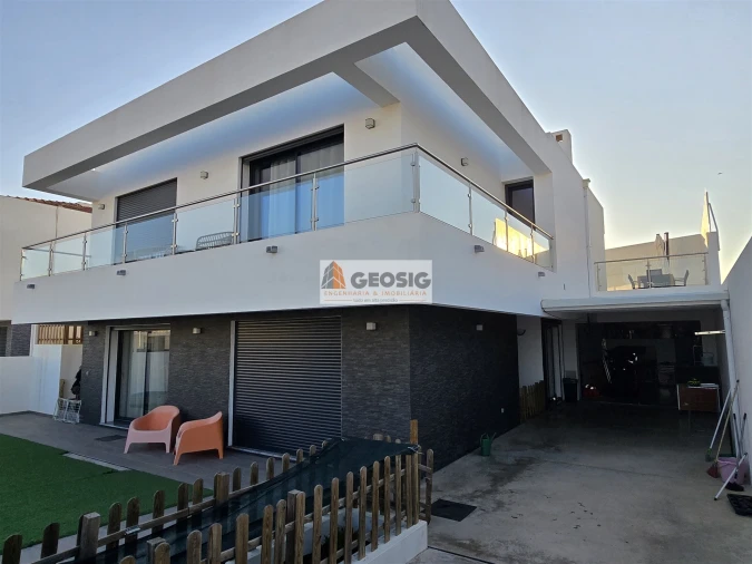 Moradia T3 para Venda em Almodôvar e Graça dos Padrões Foto 3