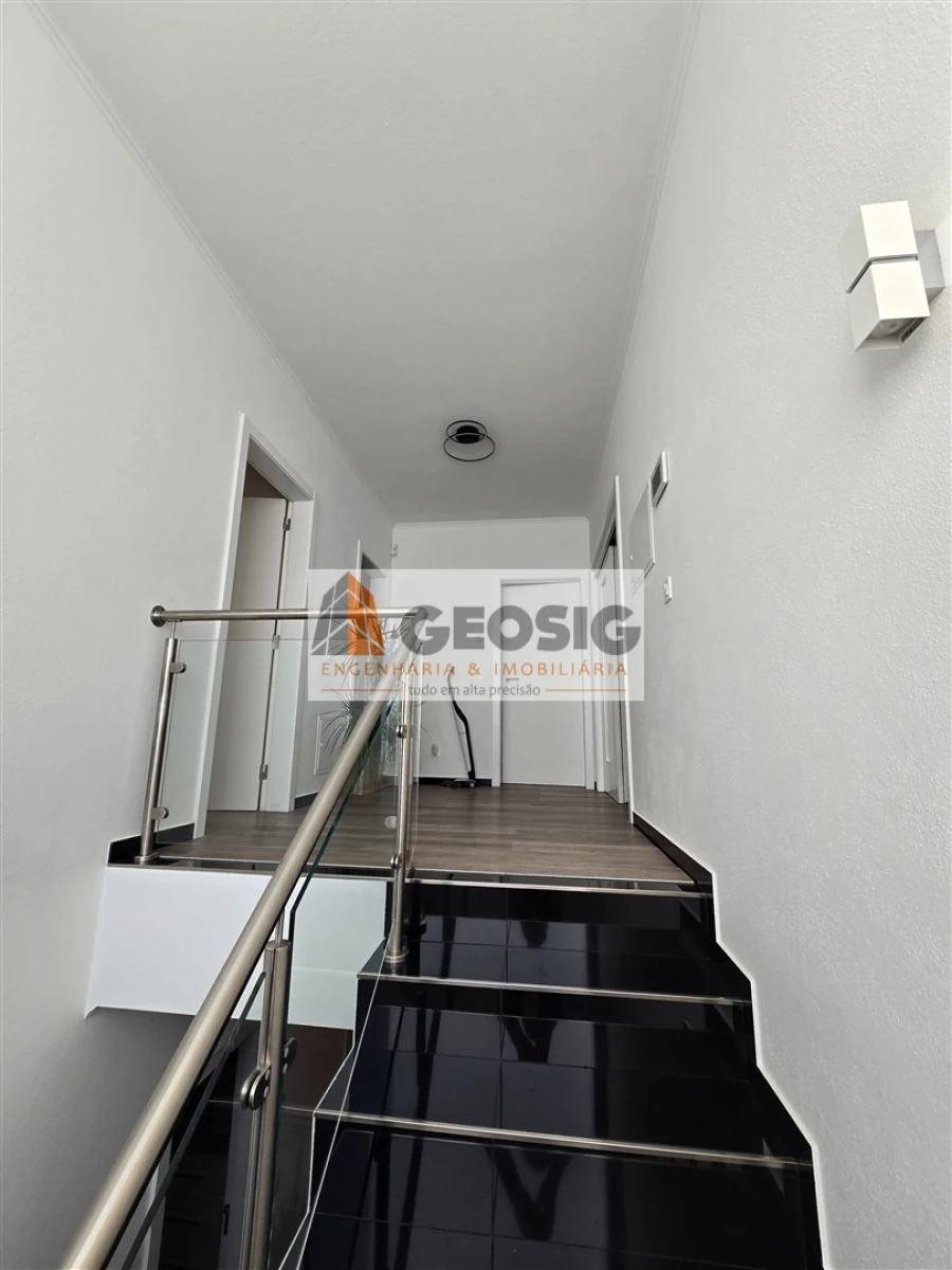 Moradia T3 para Venda em Almodôvar e Graça dos Padrões Foto 11