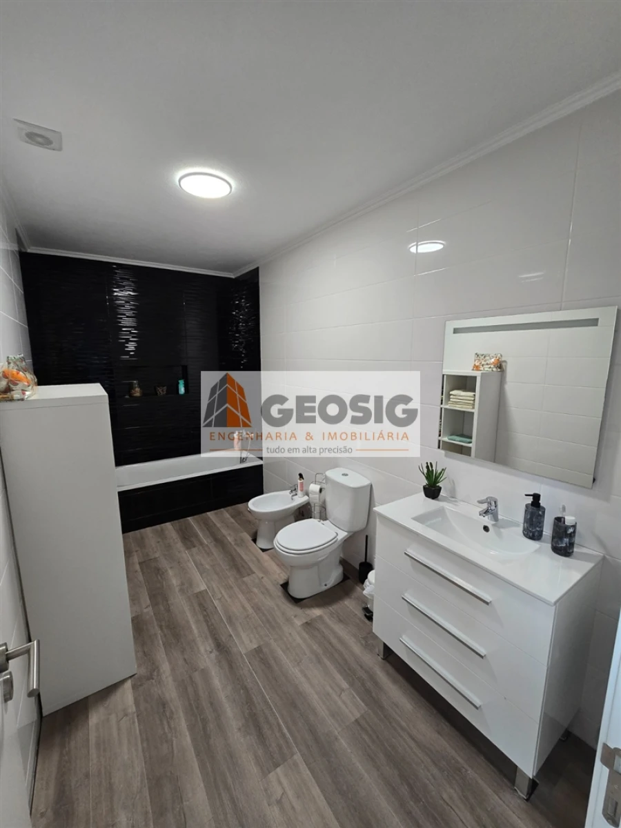 Moradia T3 para Venda em Almodôvar e Graça dos Padrões Foto 8