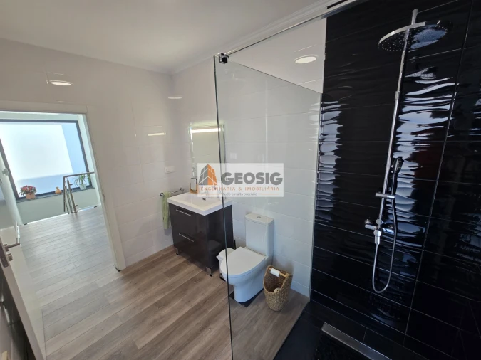 Moradia T3 para Venda em Almodôvar e Graça dos Padrões Foto 17