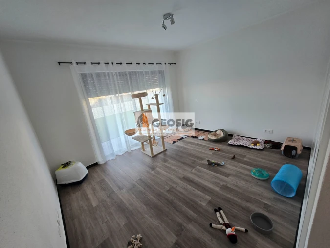 Moradia T3 para Venda em Almodôvar e Graça dos Padrões Foto 7