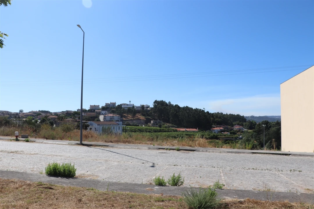 Terreno para Venda em Cristelos, Boim e Ordem Foto 6