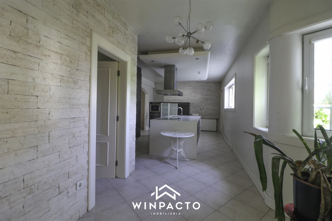 Moradia T4 para Venda em Nelas Foto 24