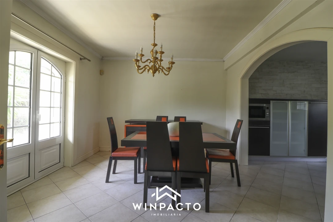 Moradia T4 para Venda em Nelas Foto 18