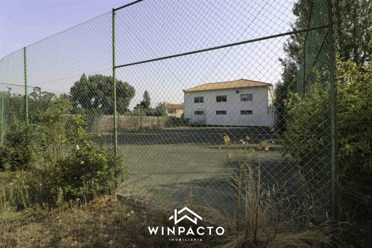 Moradia T4 para Venda em Nelas Foto 59